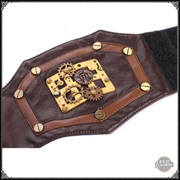 Détail de brassard Steampunk pour un look distinctif
