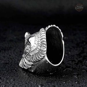 Bague aigle, accessoire de mode pour homme élégant
