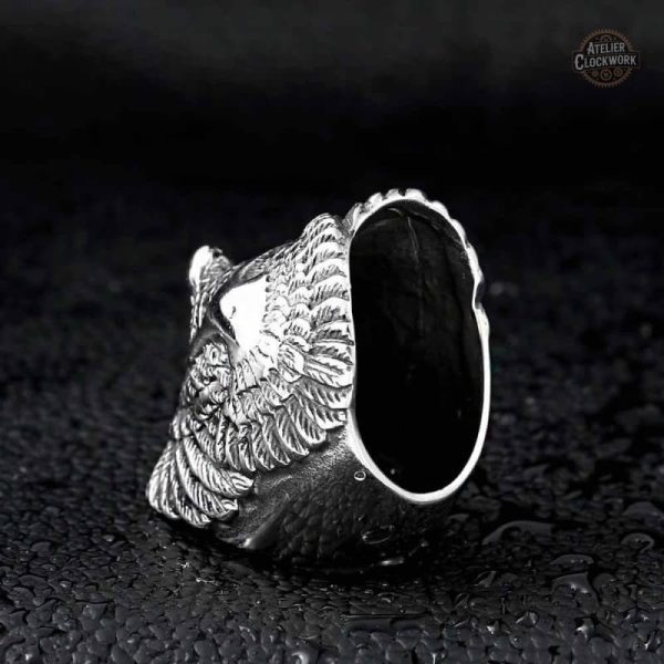 Bague aigle, accessoire de mode pour homme élégant