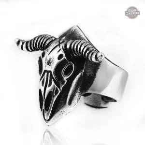 Bague Baphomet Skull élégante pour homme en style steampunk