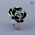 Bijou steampunk, bague élégante rose noir