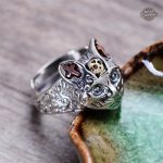 Accessoire femme style steampunk, bague chat argent