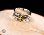 Bague croisée en argent pour un look audacieux