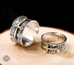 Bague avec motif croix pour un style affirmé