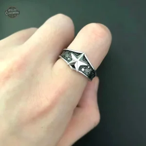 Bijou étoilé en argent au charme unique