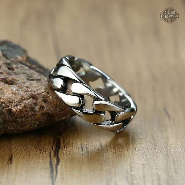 Bague Dark Circle pour un style dandy audacieux