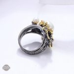 Bijou gothique et steampunk: bague Black & Pearl pour femme