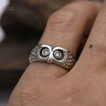 Hibou en argent sur bague pour homme