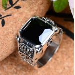 Bague en argent avec obsidienne pour homme