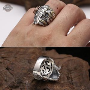 Bague Démon Punk - Élégance et originalité masculine