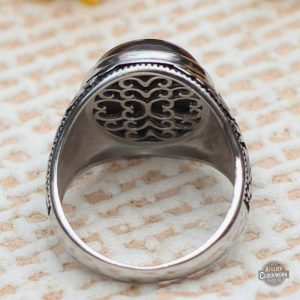 Accessoire masculin audacieux en steampunk