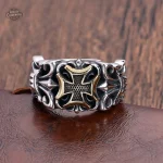 Bague Croix de Malte pour élégance masculine