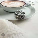 Bague unique pour un look dandy audacieux