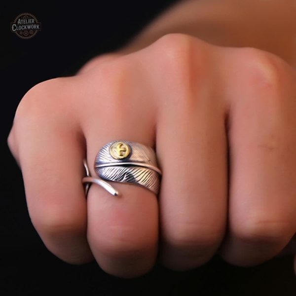 Bague homme en argent avec motif plume