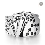 Bague Homme Poker d'Argent élégante et raffinée