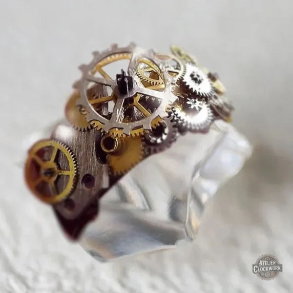 Accessoire steampunk inspiré des mécanismes d'horlogerie
