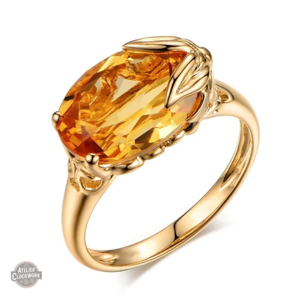Bague fantaisie strass, l'alliance du passé et futur