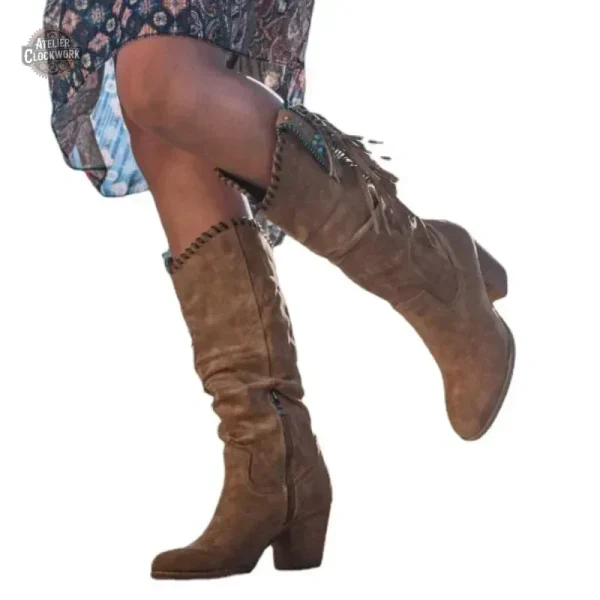 bottes-femme-western-1 Bottes Femme Western en suède avec pampilles