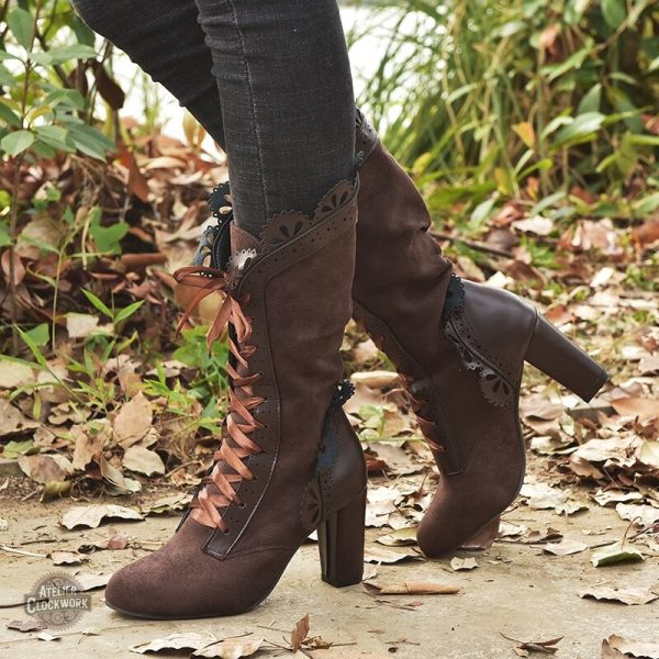 Botte Steampunk élégante en cuir noir