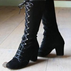 Bottines style steampunk avec élégance rétro