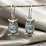 Accessoire féminin steampunk avec hibou