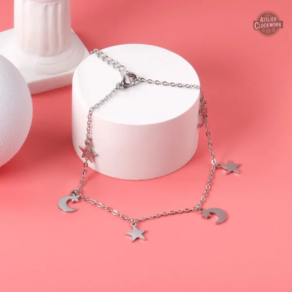 Élégant bracelet steampunk en métal argenté pour femme