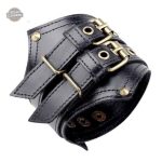 Bijou dandy en cuir pour un look rock