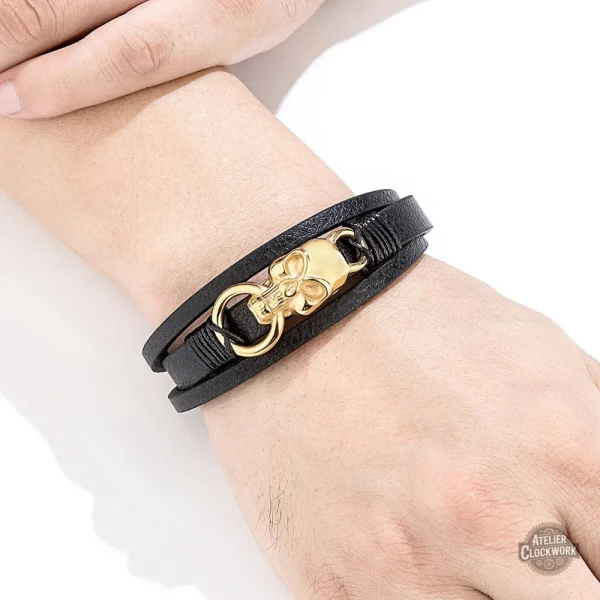 Bracelet dandy en cuir, touche punk pour l'homme moderne