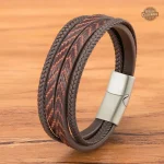 Bracelet audacieux en cuir pour un look dandy