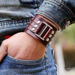 Bracelet rétro inspiré du style steampunk masculin