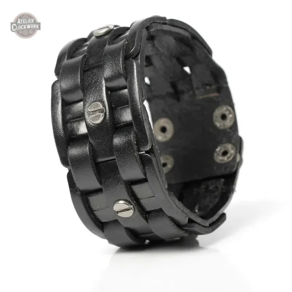 Bracelet en cuir marron au style raffiné