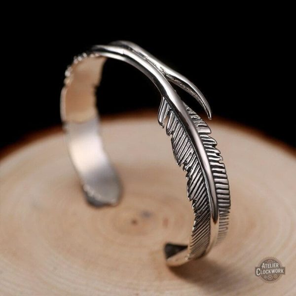 Bijou Steampunk, bracelet inspiré par l'amour et la mécanique