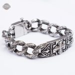 Bracelet Steampunk Carfax Abbey en style dandy