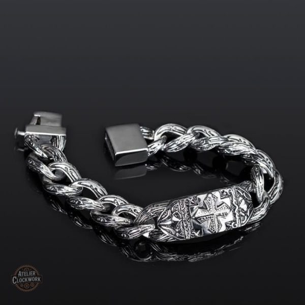 Bracelet Carfax Abbey, l'élégance Steampunk revisitée