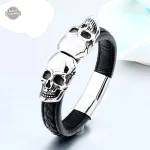 Bracelet steampunk élégant inspiré par Elizabeth Bathory