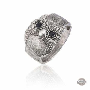 Accessoire Steampunk alliant style vintage et futuriste