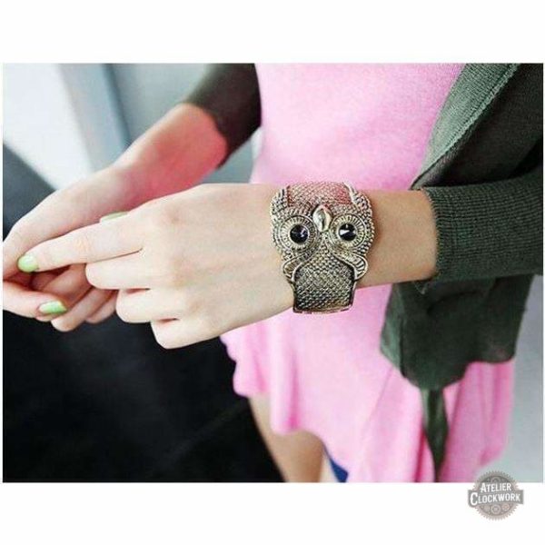 Élégant bracelet femme Grand Duc dans un design Steampunk