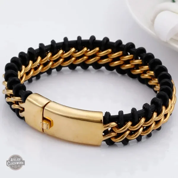 Cuir noir tressé et chaîne dorée, style steampunk