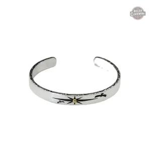 Bracelet argenté inspiré de l'esthétique égyptienne
