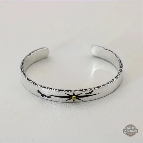 Bijou masculin au style dandy et original