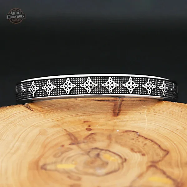 Accessoire steampunk pour homme, bracelet jonc étoile