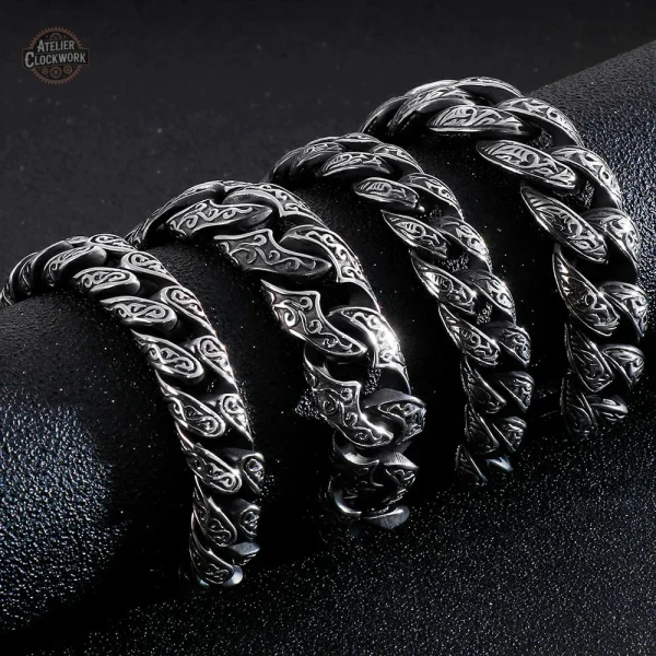Bijou original pour un look dandy et steampunk