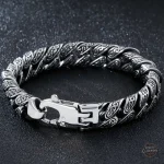Accessoire de mode steampunk pour un homme stylé