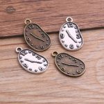 Horloge Steampunk adaptée pour projets DIY