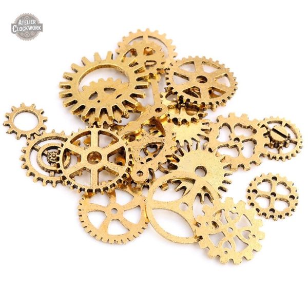 Détails steampunk sur breloques mécaniques
