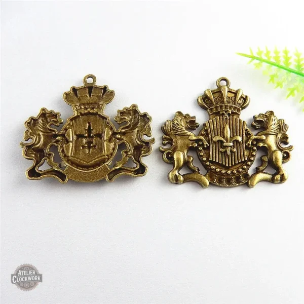 Accessoires Steampunk - Armoiries DIY pour créations uniques