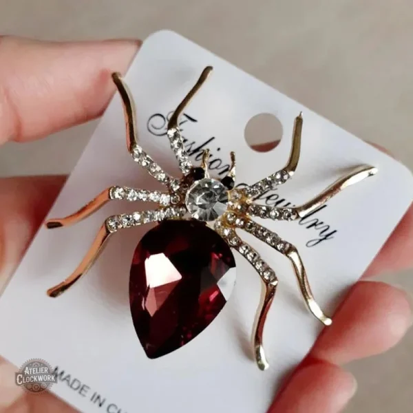 Araignée Swarovski, pièce maîtresse steampunk pour femme
