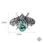 Bijou de costume steampunk avec motif de bourdon