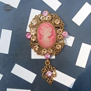 Broche rétro inspirée du Steampunk