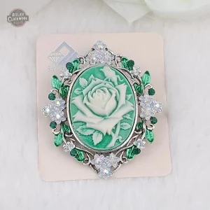 Accessoire steampunk femme, broche camée élégante
